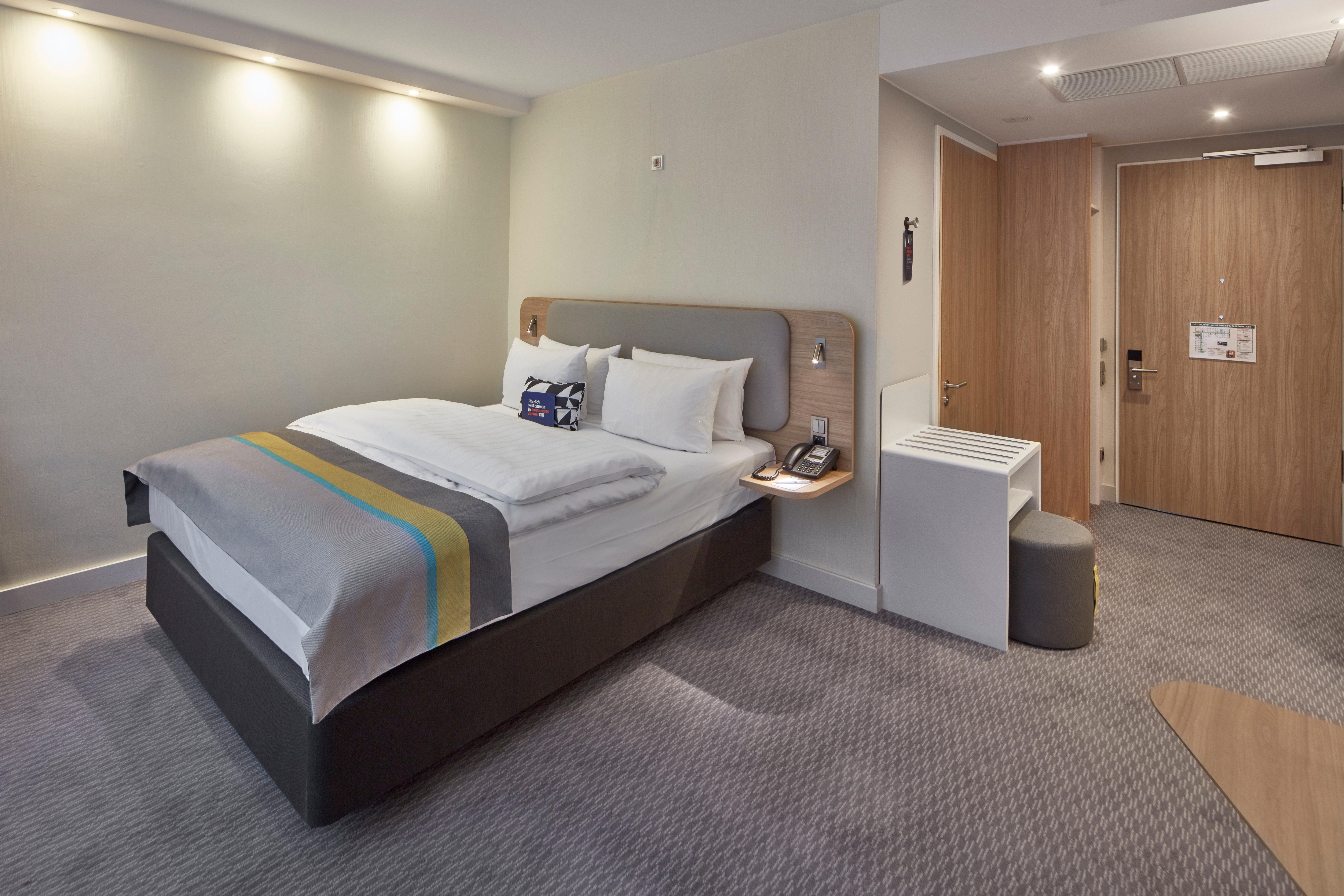 Holiday Inn Express - Merzig By Ihg Esterno foto