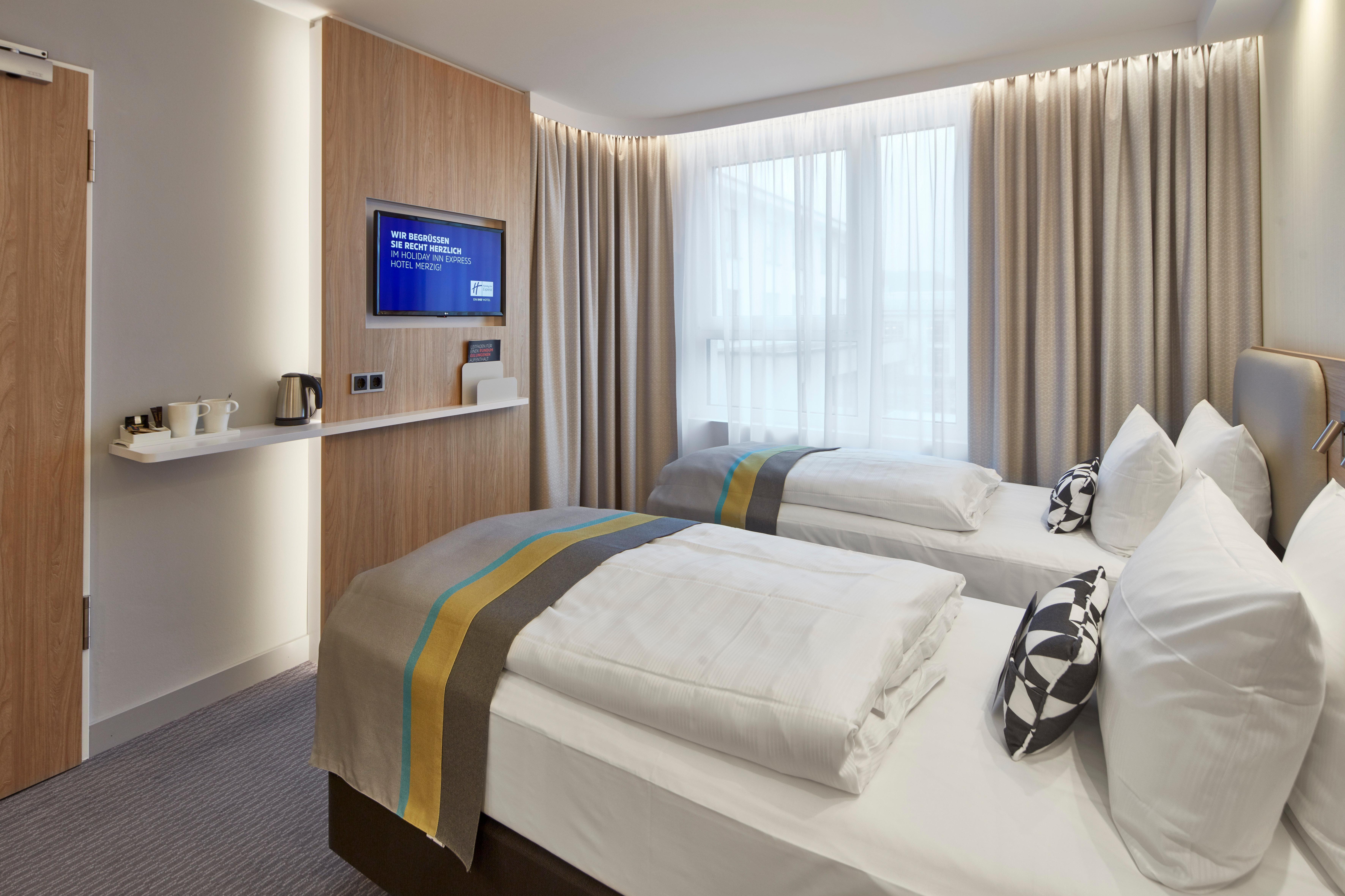 Holiday Inn Express - Merzig By Ihg Esterno foto