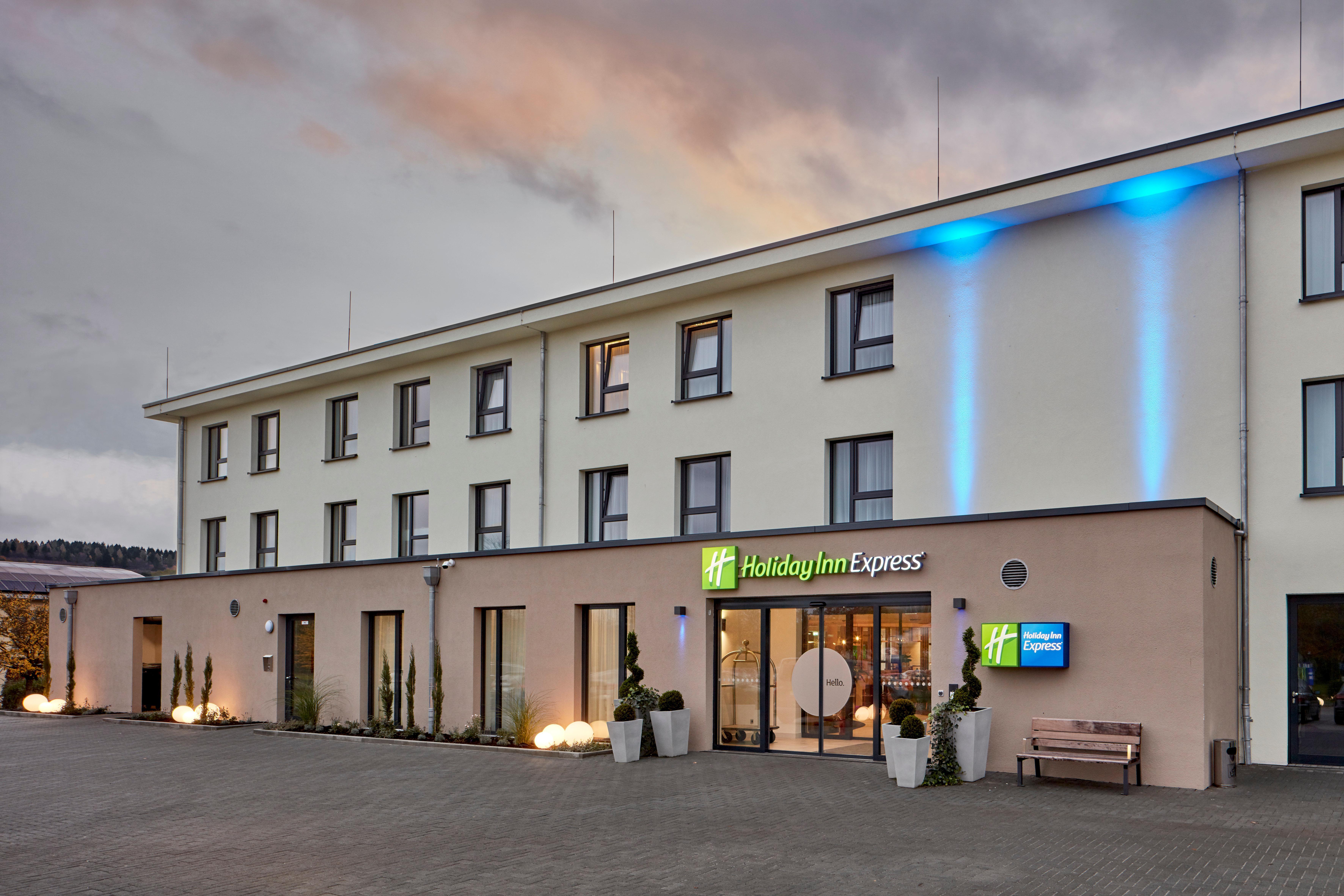 Holiday Inn Express - Merzig By Ihg Esterno foto
