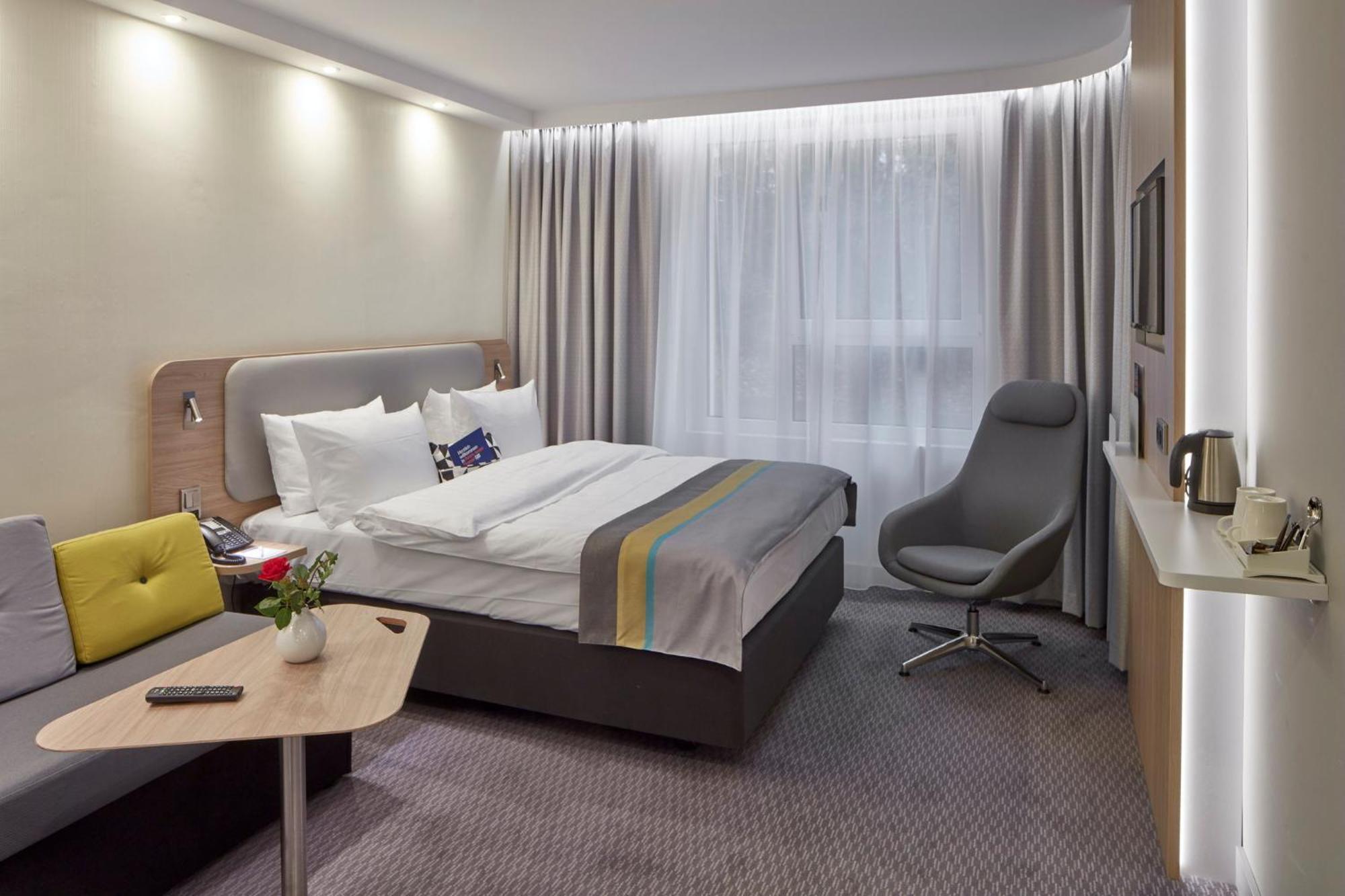 Holiday Inn Express - Merzig By Ihg Esterno foto